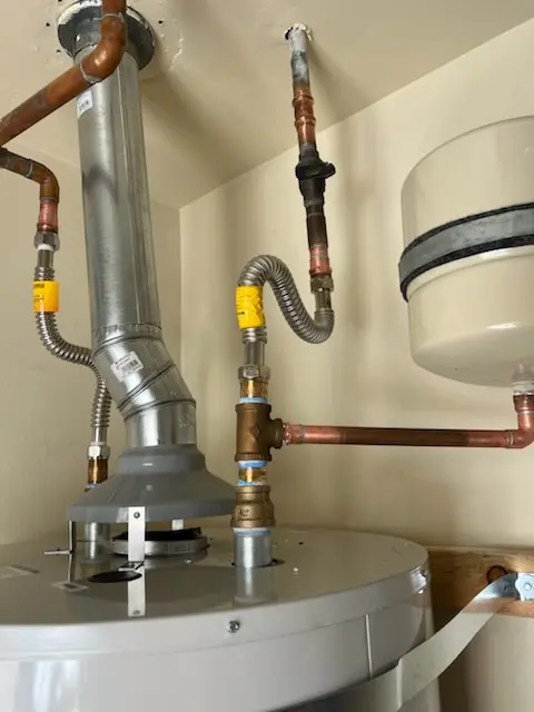 Water heater installation and plumbing repair in Laurel Heights